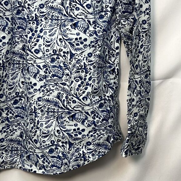 RAGA Man Blue and White Floral long sleeve button up shirt NWT size Medium - Picture 10 of 13